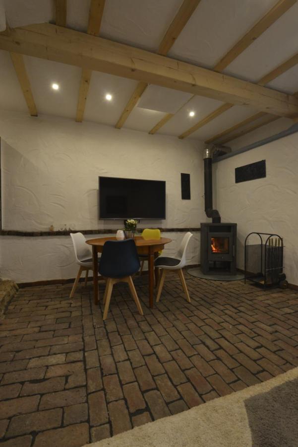 Eifel Kate, Relaxen Mit Sauna Und Whirlpool Villa *