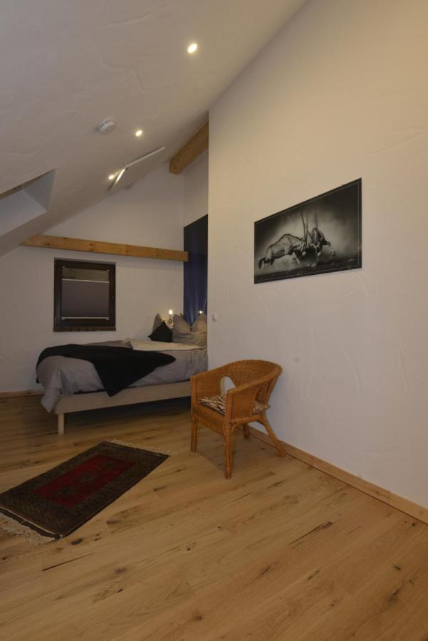 Eifel Kate, Relaxen Mit Sauna Und Whirlpool Villa