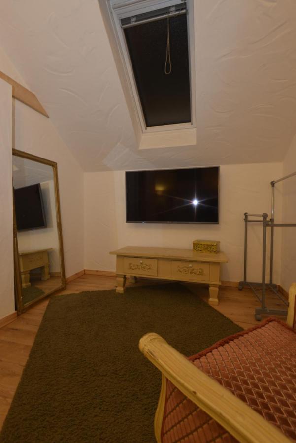 Eifel Kate, Relaxen Mit Sauna Und Whirlpool Villa *